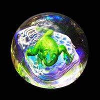 Lead Crystal Cast Glass / Frog / Green / 3.6”